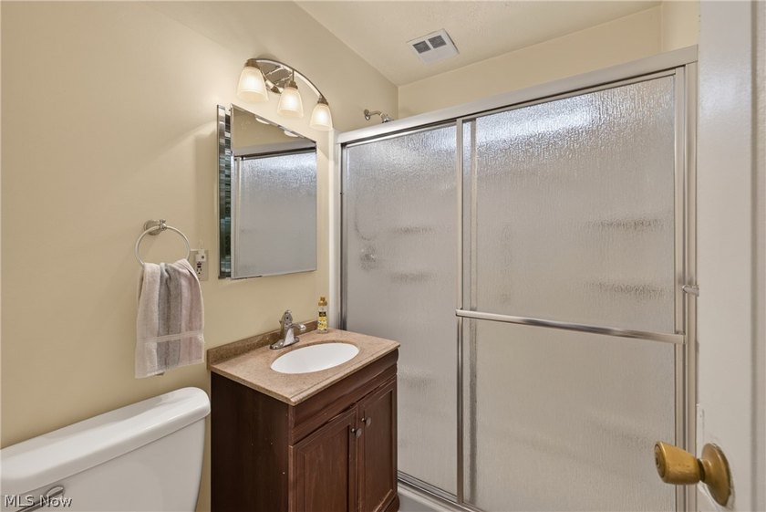 Well maintained 3 bed and 1 bath Cape-Cod. Includes dining room - photo 6