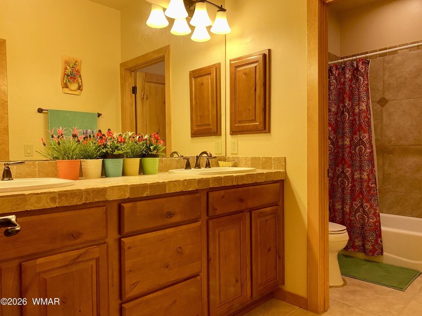 Are you looking for something move-in ready, that you can come &amp; - photo 17