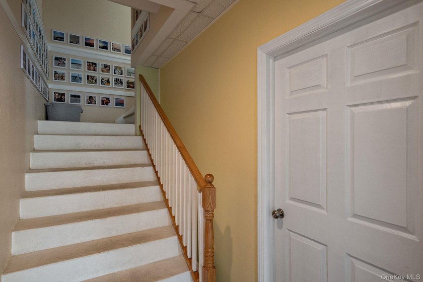 Welcome to 46 Wyoming Avenue - a raised beach-side 2 bedroom-2 - photo 3