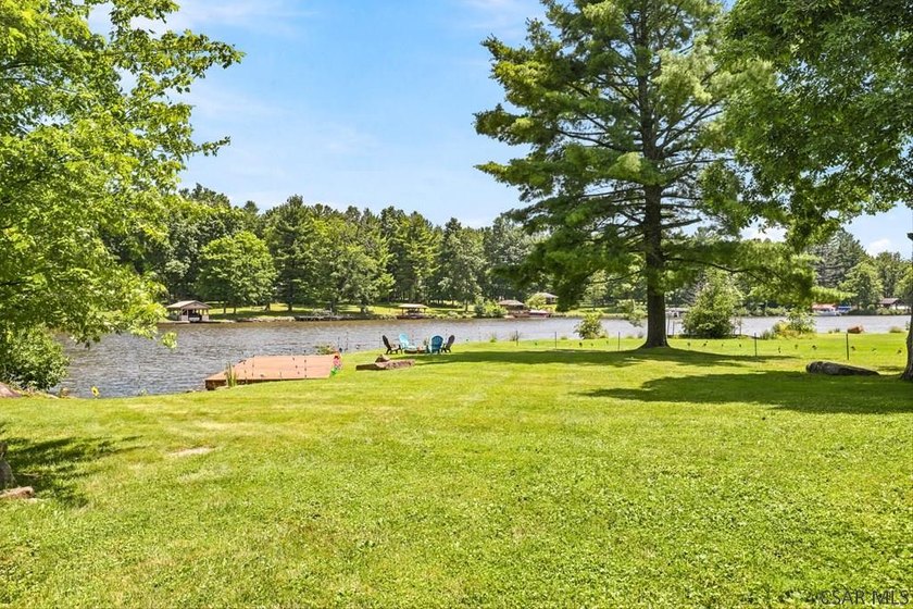 Beautifully remodeled from top to bottom, this exceptional - photo 42
