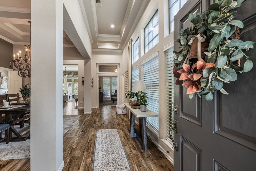 Darling resale in highly desired Muirfield Village of - photo 3