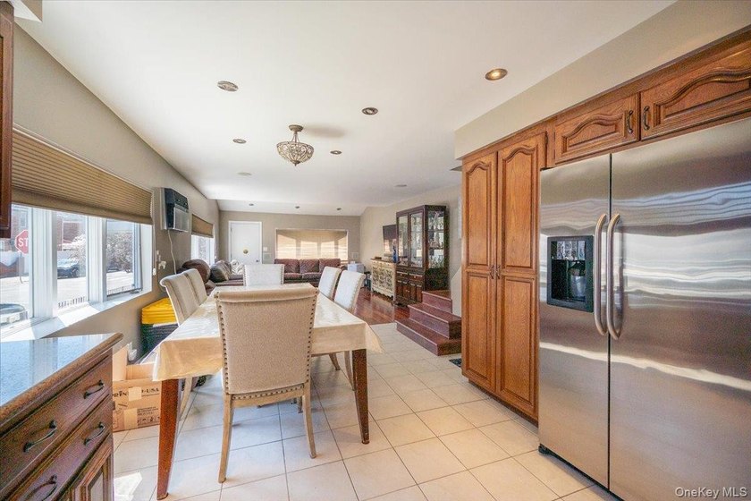 Welcome to this beautifully maintained 2-bedroom, 1.5-bath home - photo 15