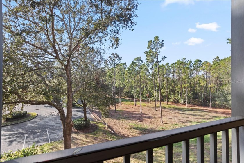 Under contract-accepting backup offers. Welcome to this - photo 30
