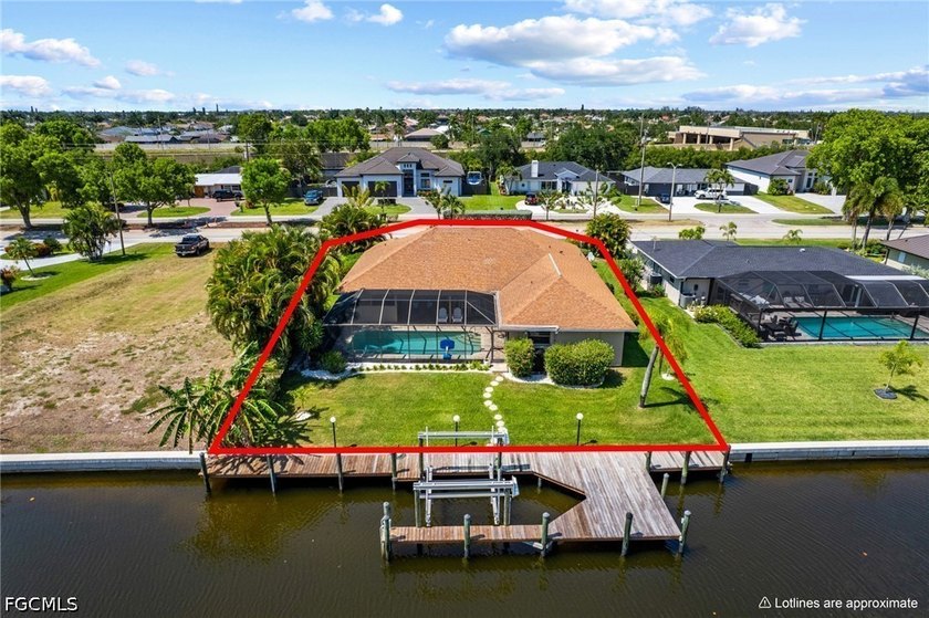 DIRECT GULF ACCESS POOL HOME with SOUTHERN EXPOSURE in one of - photo 4