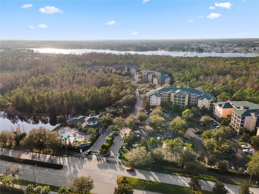 Under contract-accepting backup offers. Welcome to this - photo 38