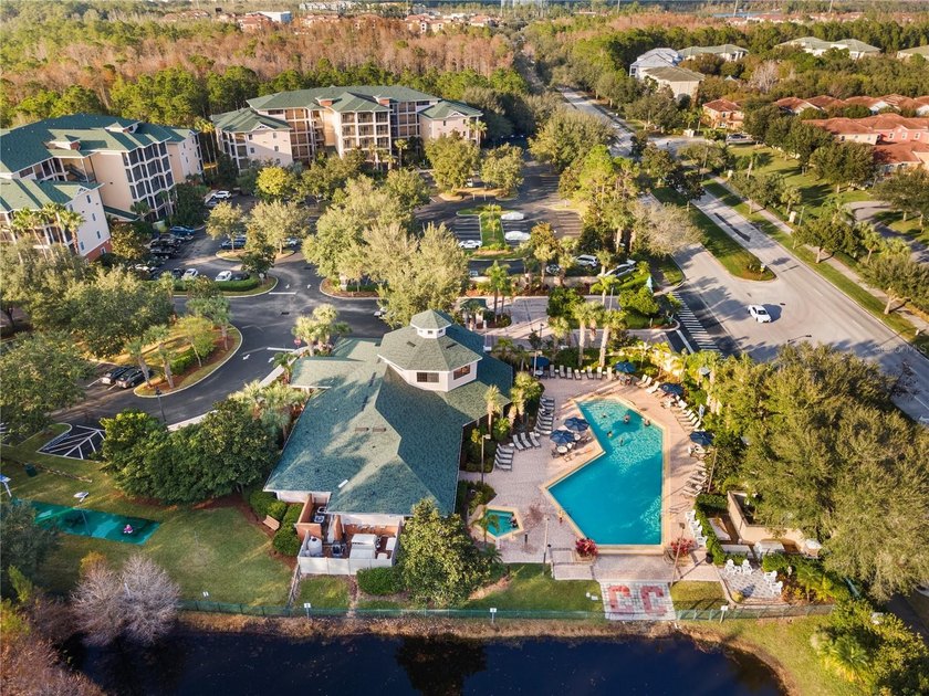 Under contract-accepting backup offers. Welcome to this - photo 41