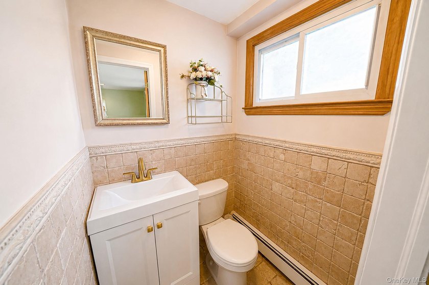 Welcome to this beautifully maintained 2,134-square-foot - photo 6