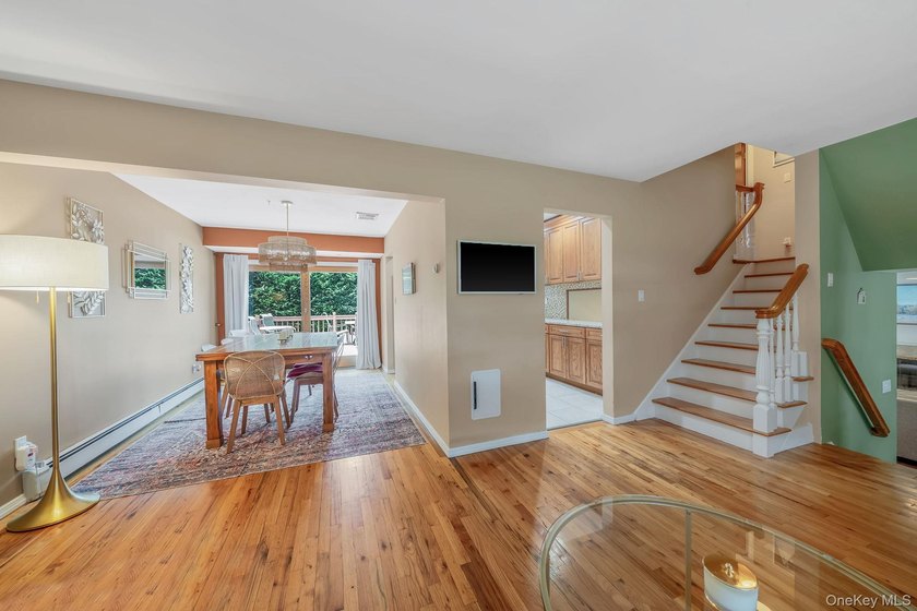 Welcome to this beautifully maintained 2,134-square-foot - photo 9