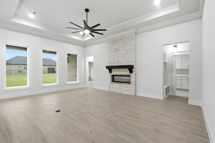 New construction by Al Couto Homes in the gated golf course - photo 7