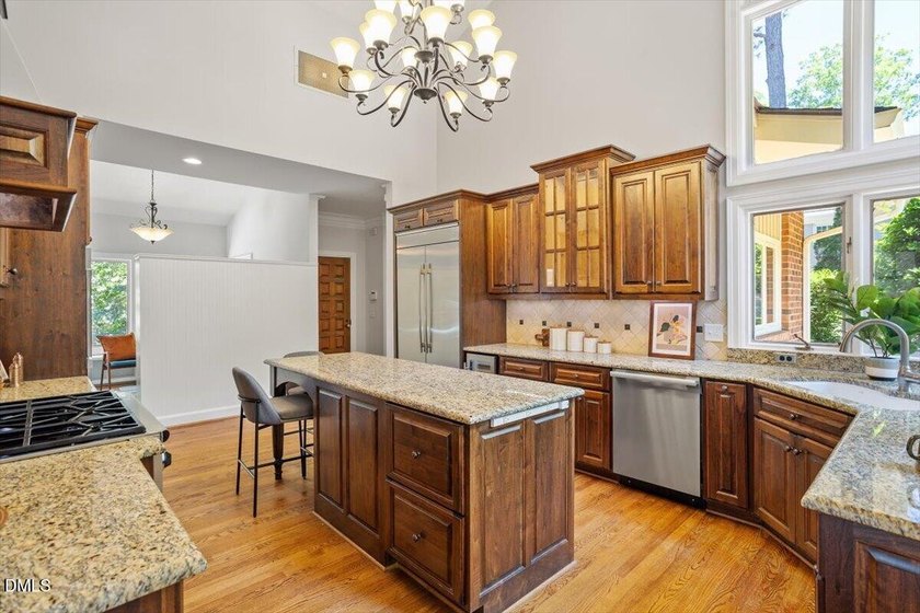 Sprawling, light-filled ranch with a full walk-out basement in - photo 13
