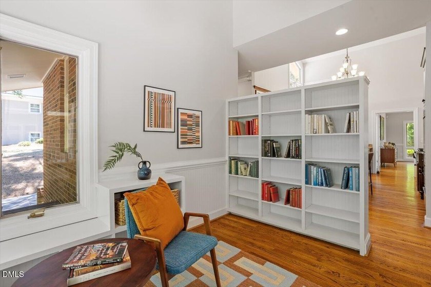 Sprawling, light-filled ranch with a full walk-out basement in - photo 18