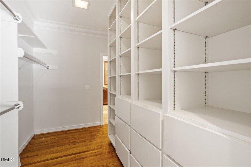 Sprawling, light-filled ranch with a full walk-out basement in - photo 26