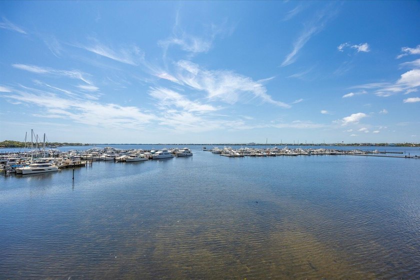 Waterfront condo living in the heart of Stuart's marina district - photo 35