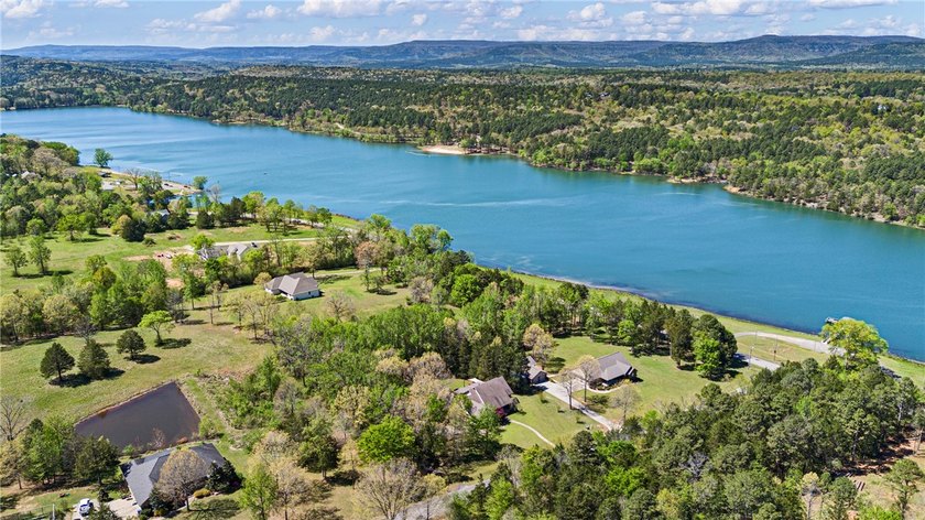 Located in Rockwall Heights across the street from Lake Ludwig - photo 46