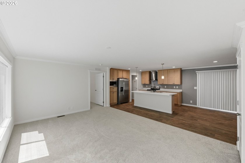 Brand new and never lived in, this 2025 manufactured home is - photo 6