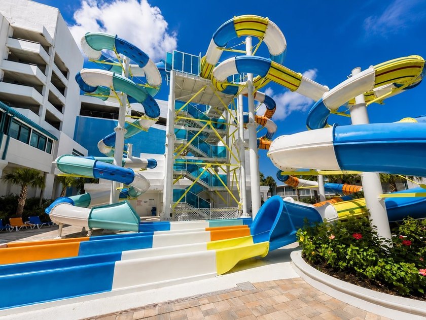Rare direct oceanfront opportunity at Landmark Resort! This - photo 10