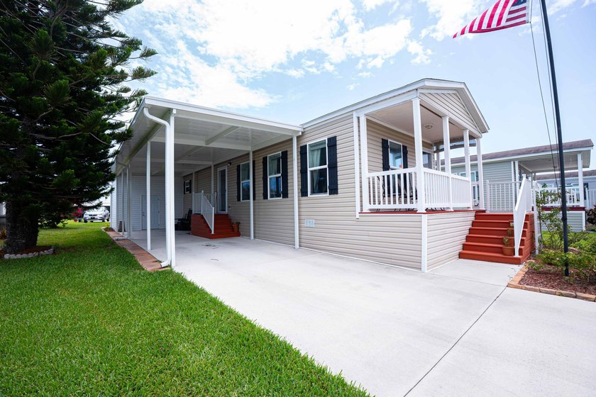 Welcome to this charming 2-bedroom, 1-bathroom manufactured home - photo 14