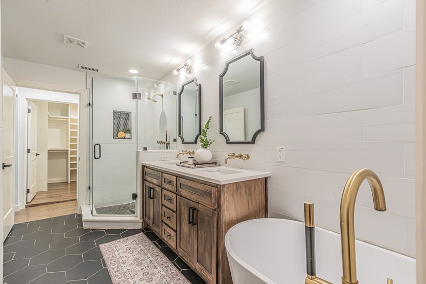 322 Canyon Ridge is a complete, uncompromising renovation set on - photo 17