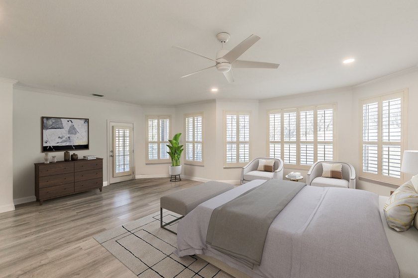 Exquisite Lakeside Luxury in the Resort at Eagle Mountain Lake - photo 19