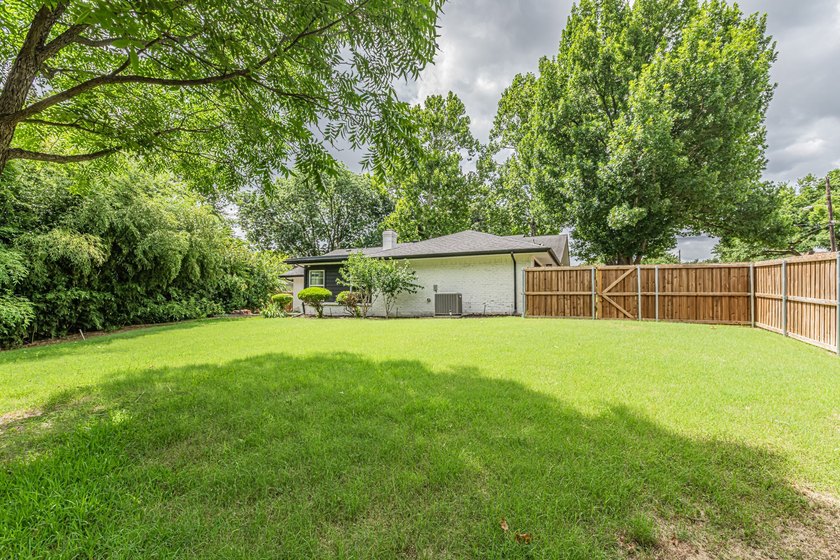 322 Canyon Ridge is a complete, uncompromising renovation set on - photo 35