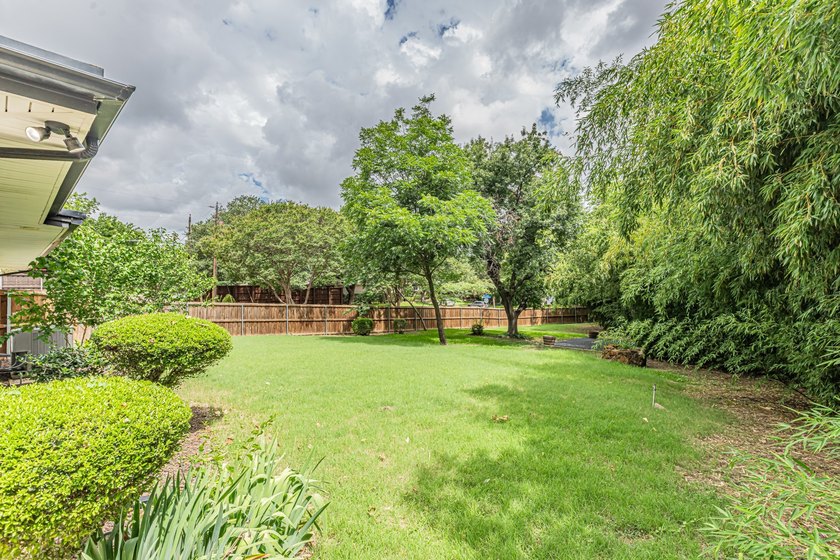 322 Canyon Ridge is a complete, uncompromising renovation set on - photo 37