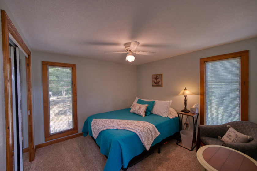 Fascinating Architecture with a Great Beaver Lake View! SOLD - photo 27