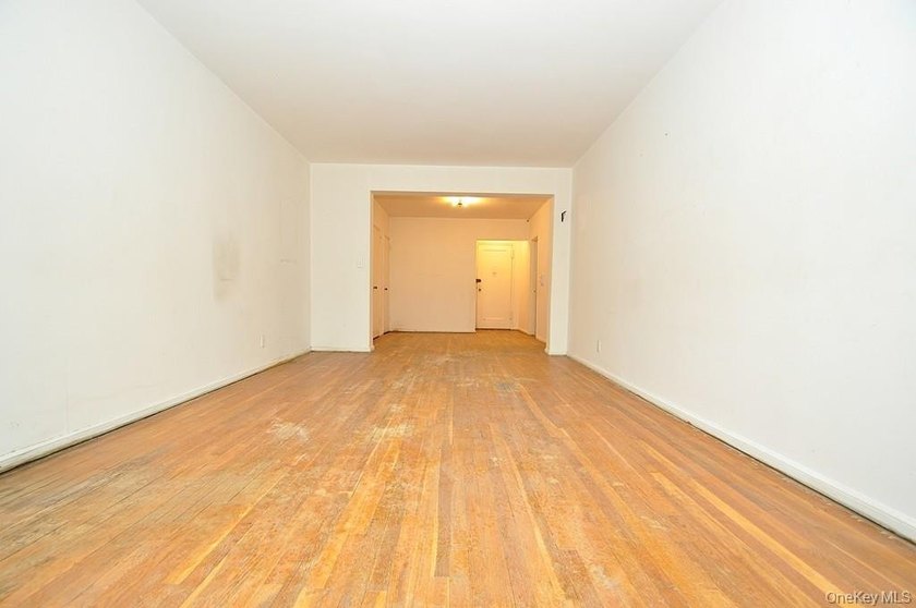 Great opportunity to own a two-bedroom co-op in sought-after - photo 11