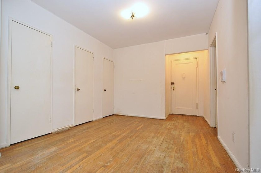 Great opportunity to own a two-bedroom co-op in sought-after - photo 20