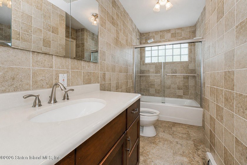 ATTENTION BUILDERS - 100X212 - R3X ZONING-SRD. CONSULT YOUR - photo 33