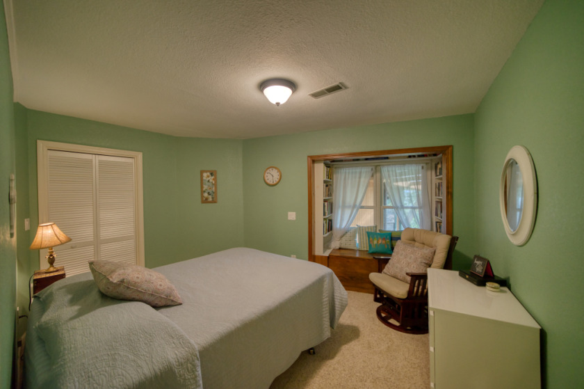 Fascinating Architecture with a Great Beaver Lake View! SOLD - photo 19