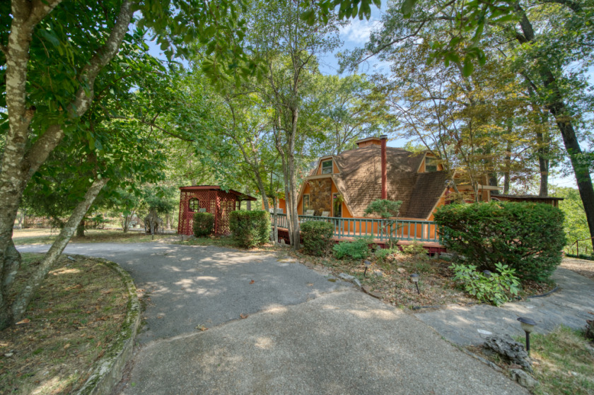 Fascinating Architecture with a Great Beaver Lake View! SOLD - photo 6