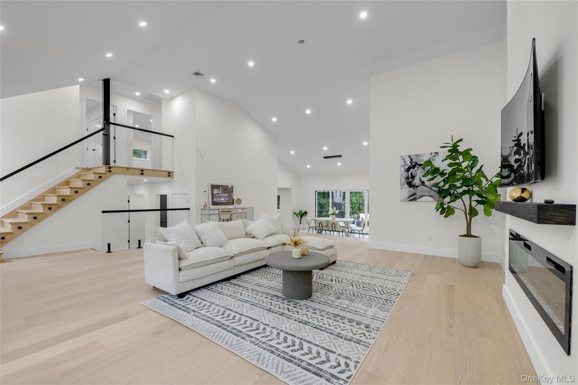 A rare opportunity to own a stunning fully gutted expanded - photo 3