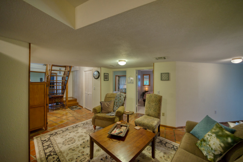 Fascinating Architecture with a Great Beaver Lake View! SOLD - photo 17