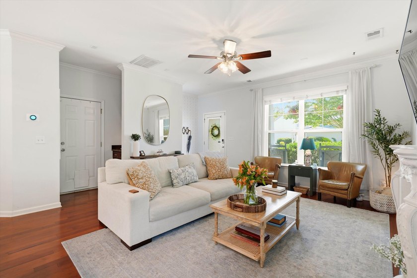 This is the house where everyday living feels like a staycation! - photo 8