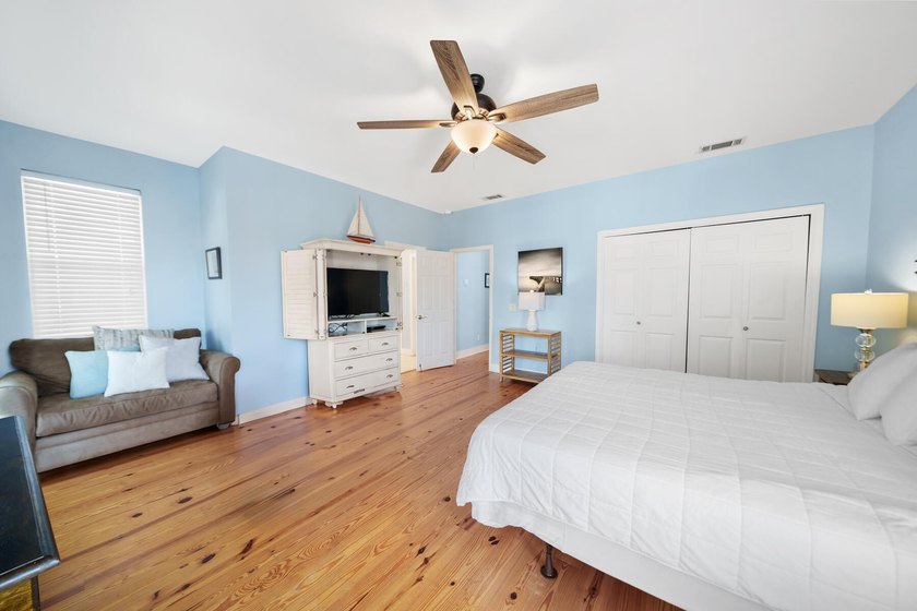 Located in the gated, Gulf-side community of Emerald Waters - photo 32