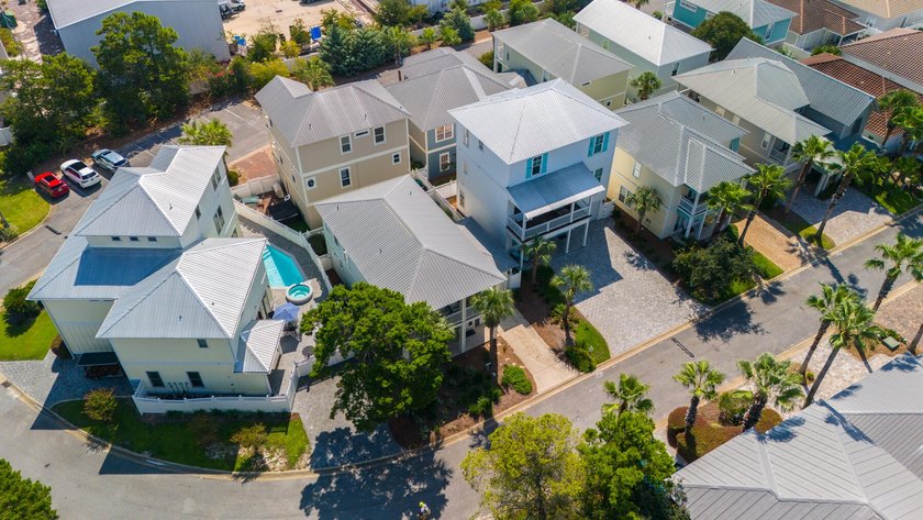 Located in the gated, Gulf-side community of Emerald Waters - photo 36