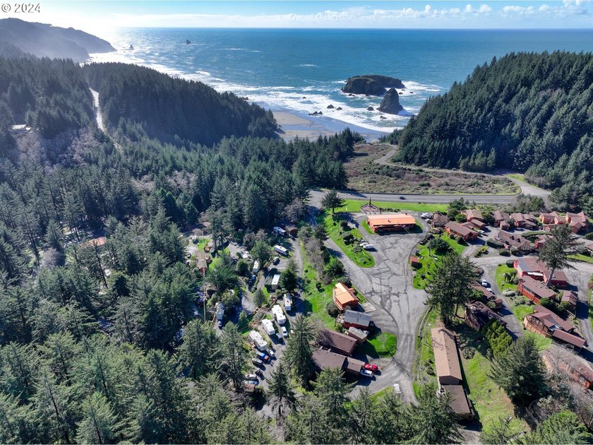 Spacious Cabin at Whaleshead Beach Resort! Two Bedrooms, two - photo 2