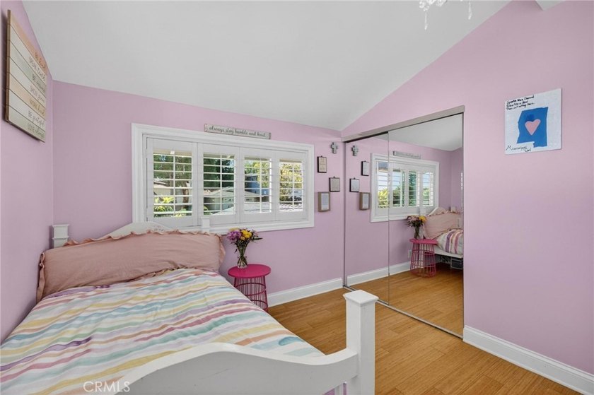 Presenting ~ 29512 Whitley Collins... Step into a world of - photo 31