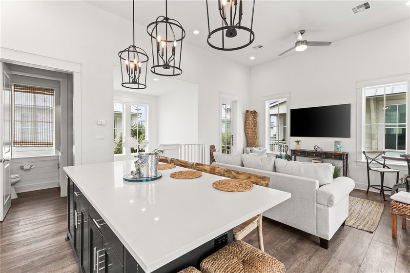 Welcome to effortless coastal living in this beautifully - photo 13