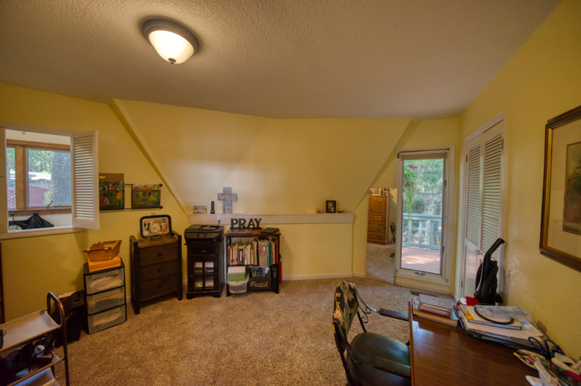 Fascinating Architecture with a Great Beaver Lake View! SOLD - photo 15