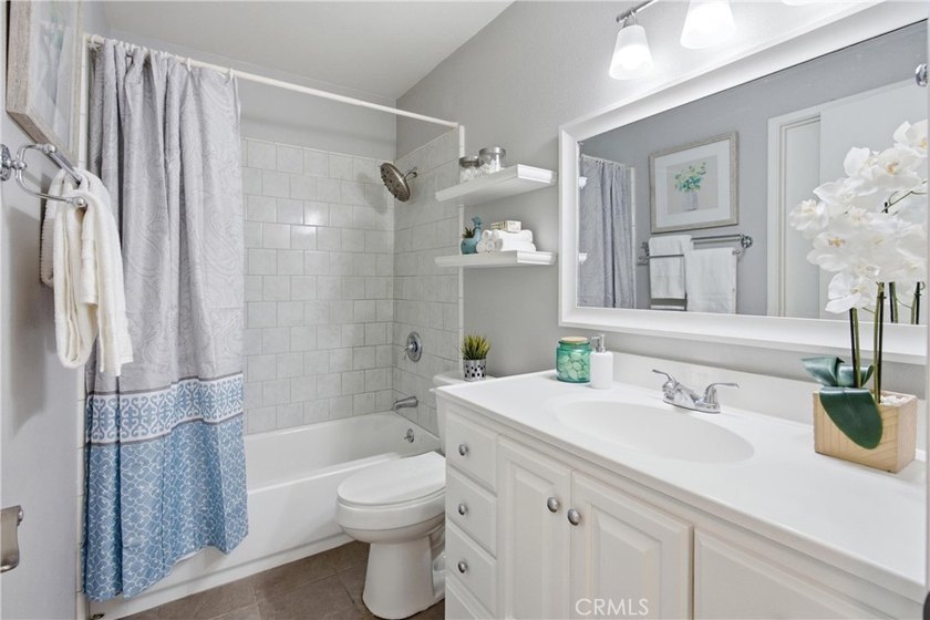 Welcome to this charming 3-bedroom, 1.5-bath home nestled in the - photo 14