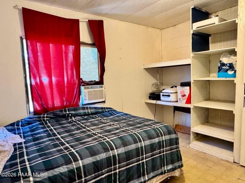 Charming 3-Bedroom Home on owned land with Bonus Space. Prime - photo 14
