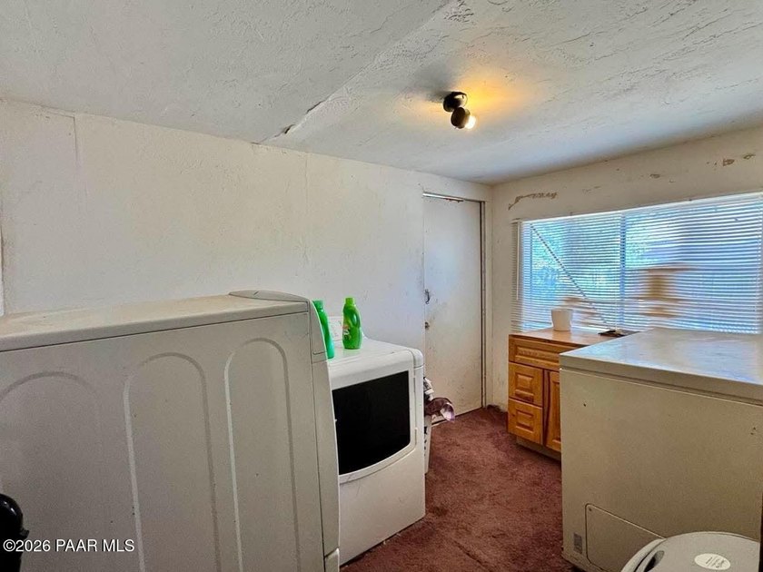 Charming 3-Bedroom Home on owned land with Bonus Space. Prime - photo 19