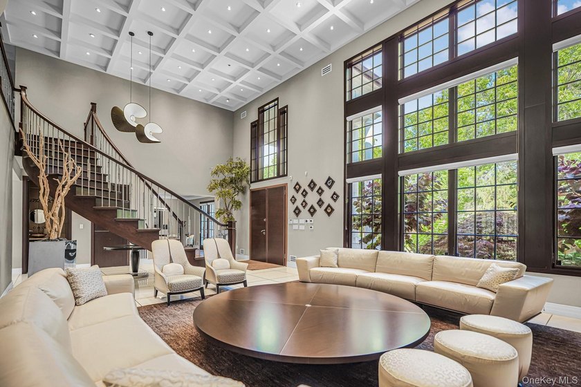 Imagine an exclusive lifestyle redefined within a private HOA - photo 8