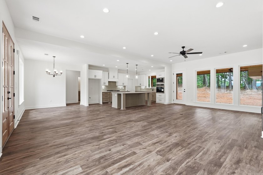 Experience refined new construction by Guerrero Custom Homes at - photo 8