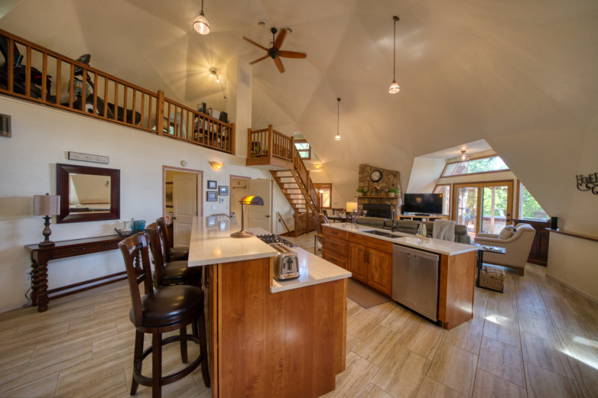 Fascinating Architecture with a Great Beaver Lake View! SOLD - photo 11
