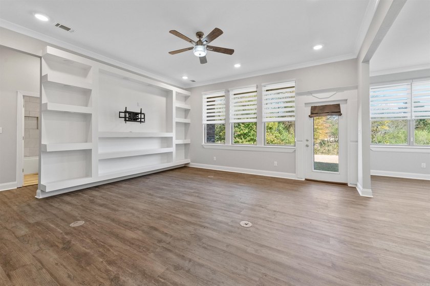 This home is a bargain and is priced under appraised value! - photo 4