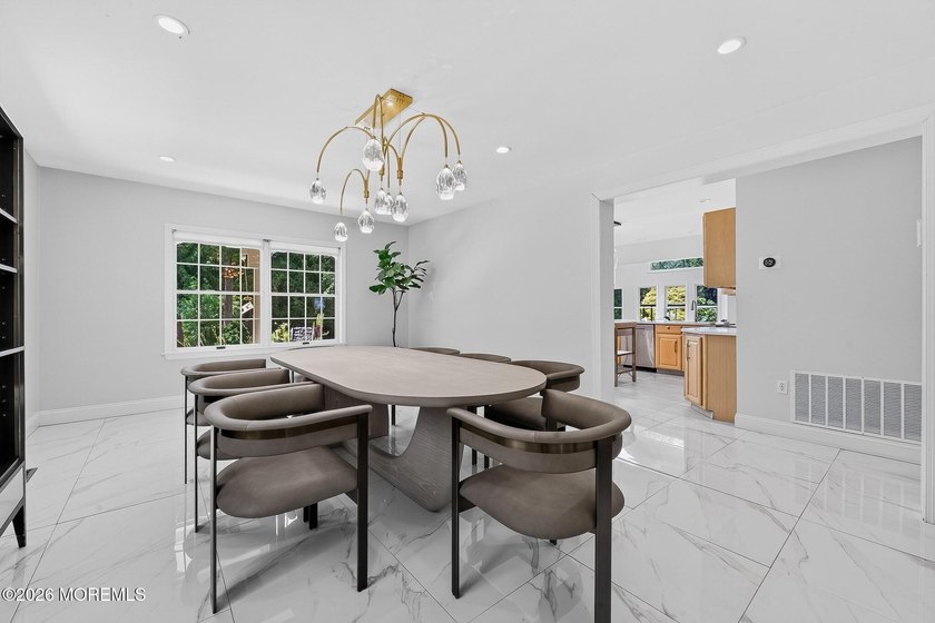 Finally hit the market! Must see this home to appreciate this - photo 8