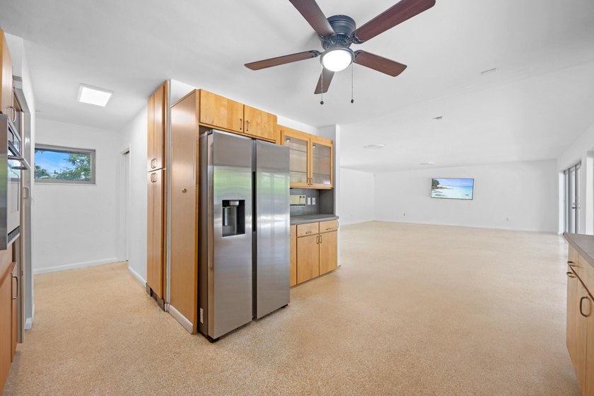 Welcome to Paradise. The property is located in this - photo 13