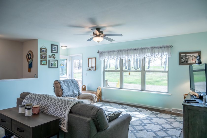 Come see this pristine, well maintained, like new home, in a - photo 4